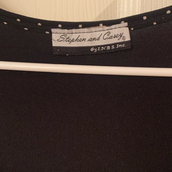 Black and white Polk dots top - Picture 3 of 3